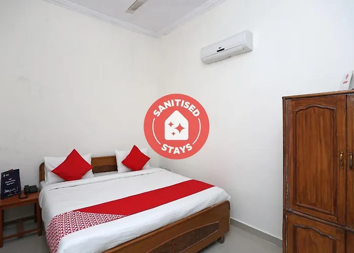 Oyo 19171 Loknath Guest House