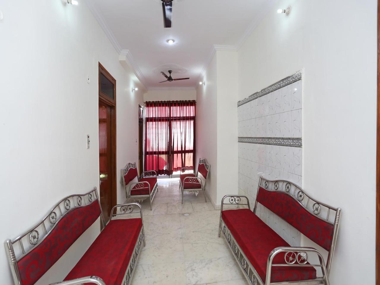 Oyo 19171 Loknath Hotel 3*